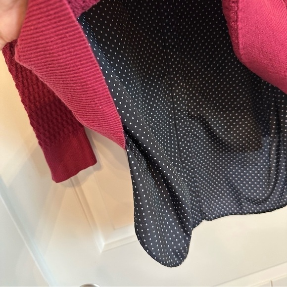 Pink sweater with built in button down shirt - super cute for work! Size L - Picture 4 of 9